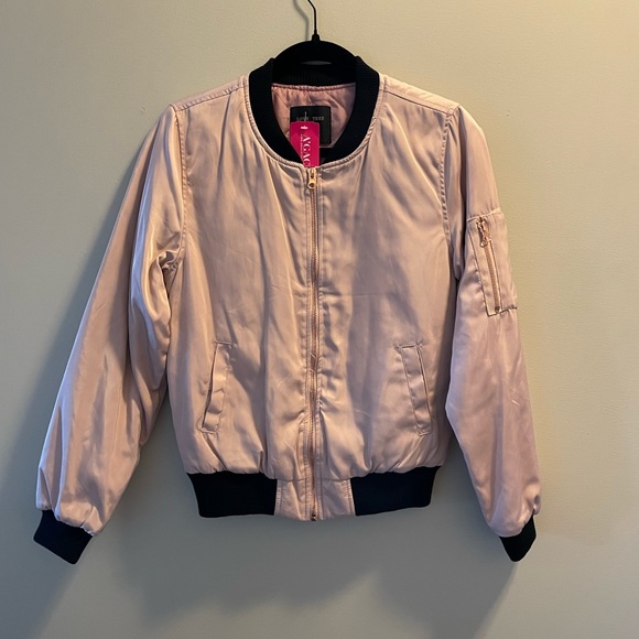 Love Tree women’s light pink bomber jacket - Picture 2 of 8